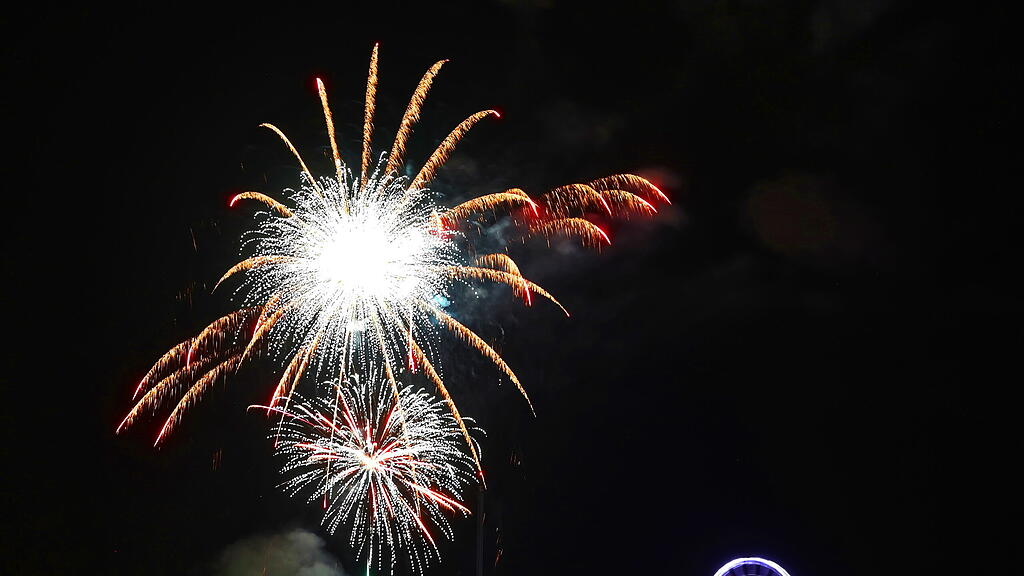 Dult-Feuerwerk 2025 II