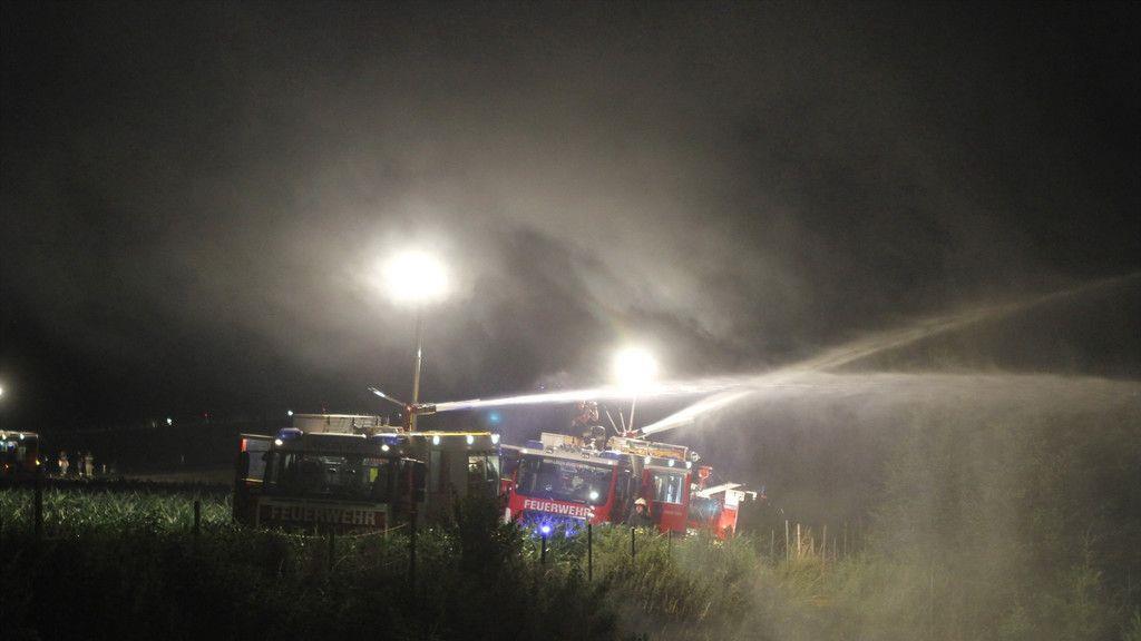 Brand in Müllentsorgungsfirma in St. Pantaleon II