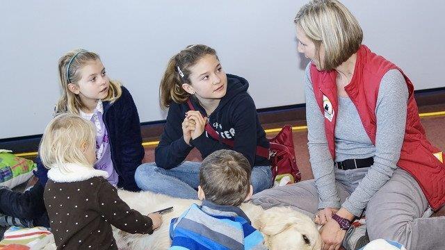 Flughafen: Warten aufs Christkind, II