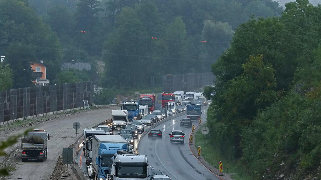 A10, Unfall, Hallein
