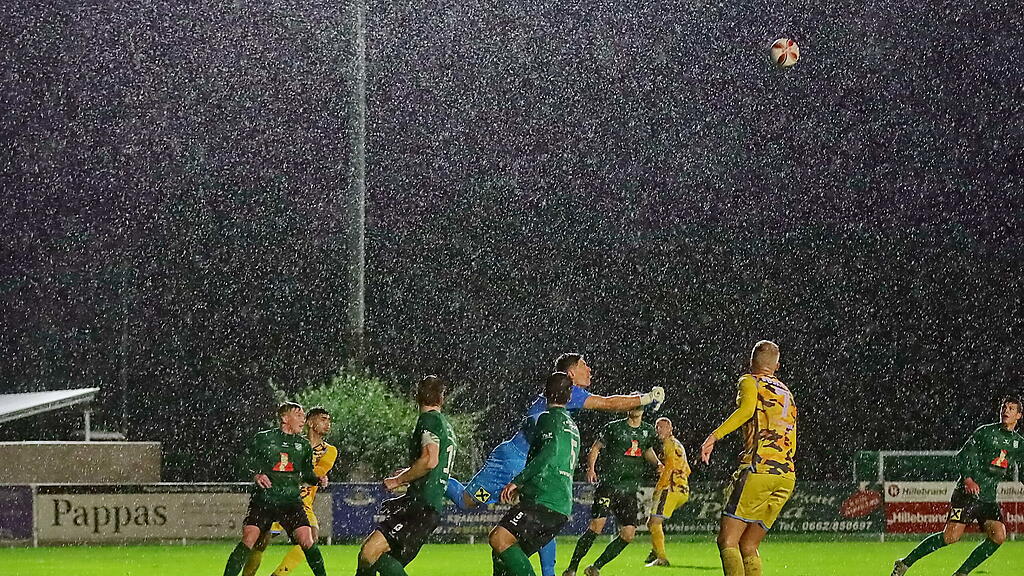 Regionalliga: Wals-Grünau vs. Bischofshofen