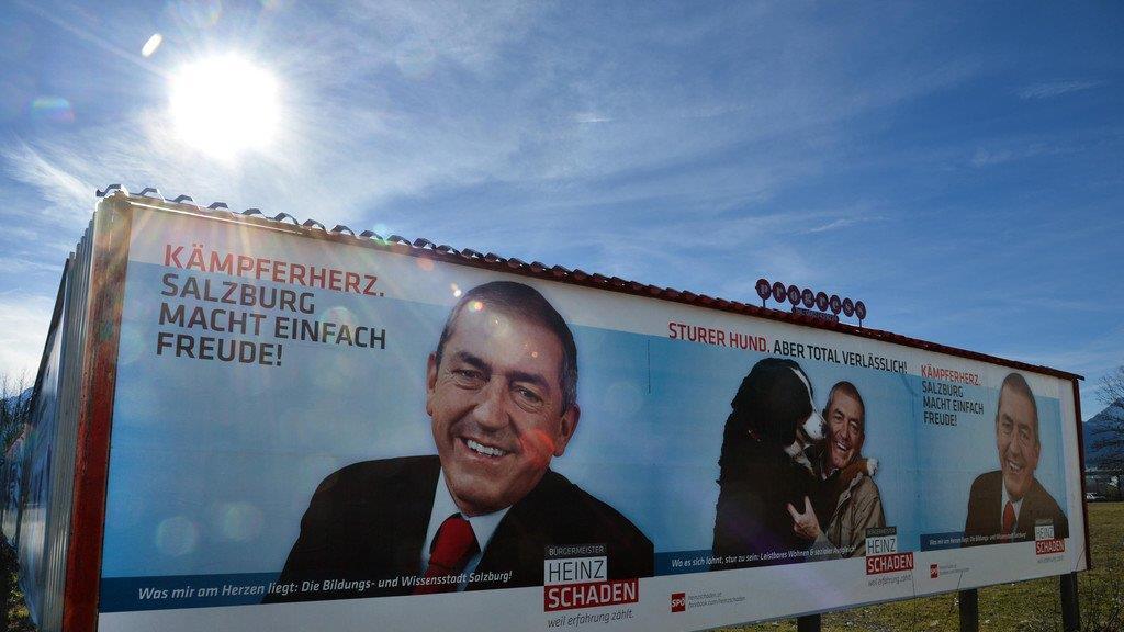 Wahlplakate in der Stadt Salzburg