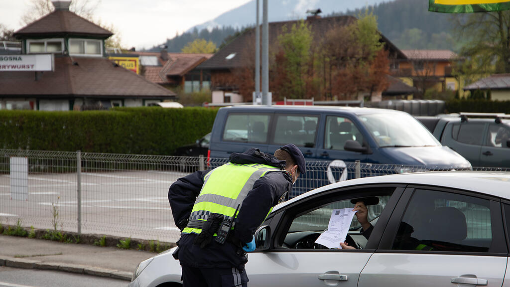 Ausreisekontrollen_Hallein