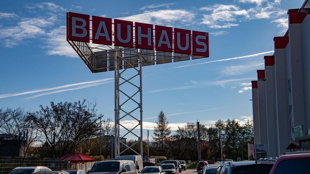 Shopping vor Lockdown, Baumarkt, Bauhaus,
