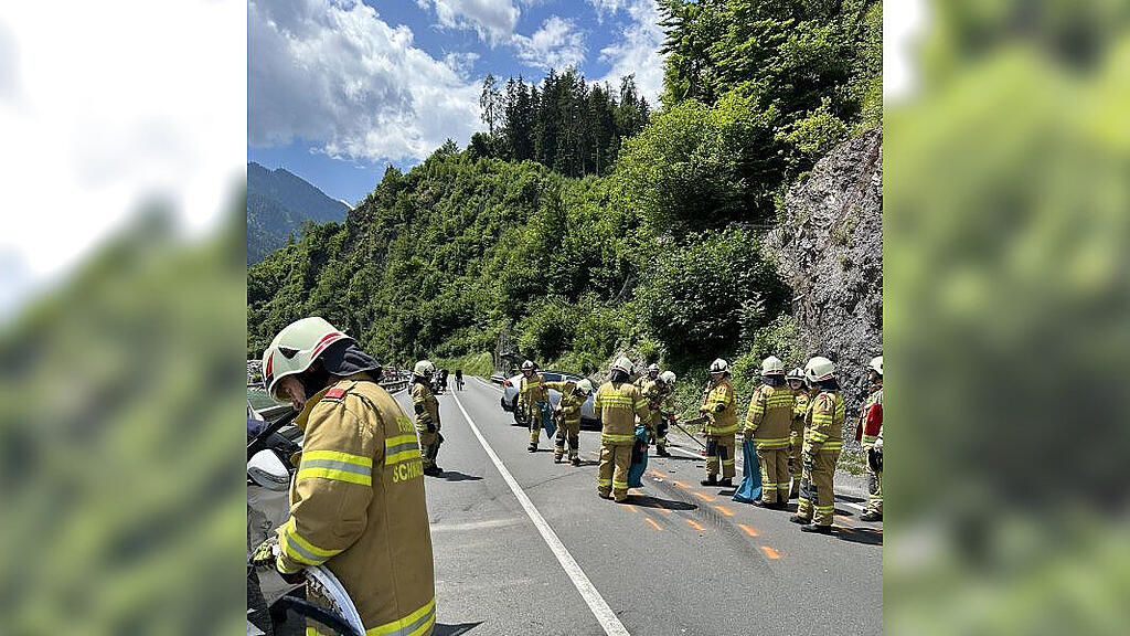 Crash mit zwei Verletzten in Schwarzach