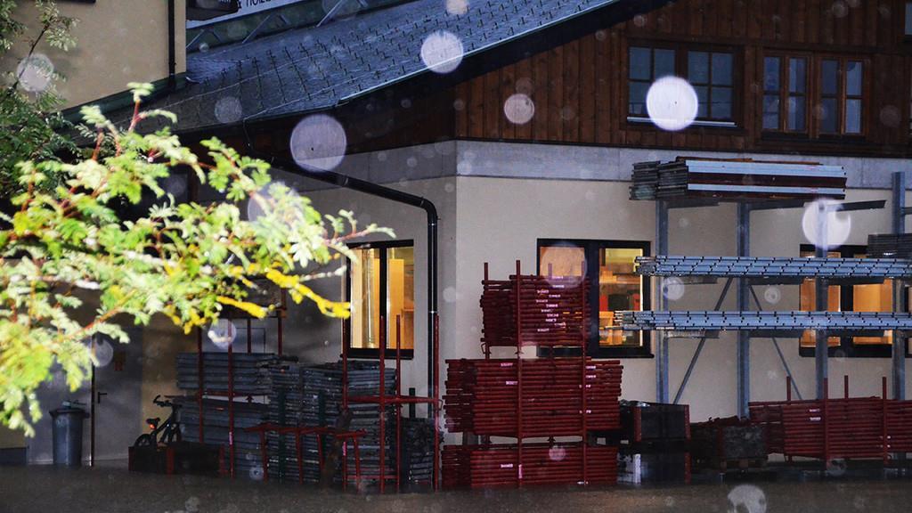 Feuerwehren nach Starkregen im Pongau im Einsatz