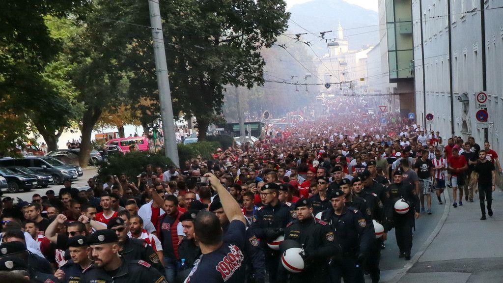 Red Bull Salzburg - Roter Stern Belgrad: Fanmarsch