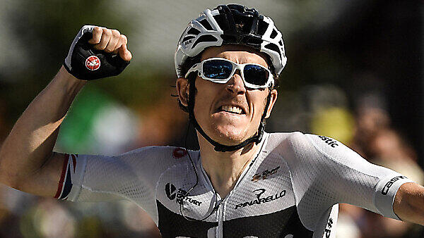 Geraint Thomas gewann die Etappe und schnappte sich das Gelbe Trikot
