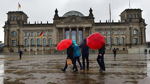 Der Nachbau wird etwas kleiner ausfallen als das Original in Berlin