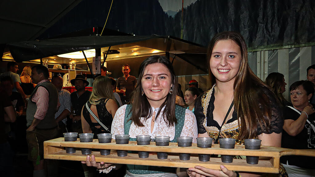 Bierzelt Unken