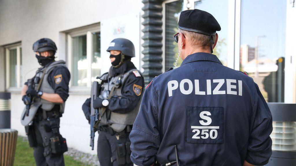 Prozess wegen Beteiligung an IS-Terrornetzwerk