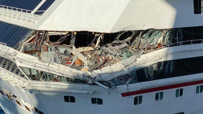 Carnival Glory, Mexiko