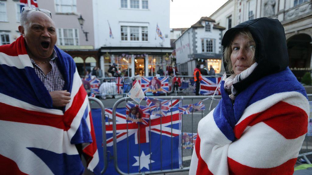 Royale Hochzeit: Fans in Windsor