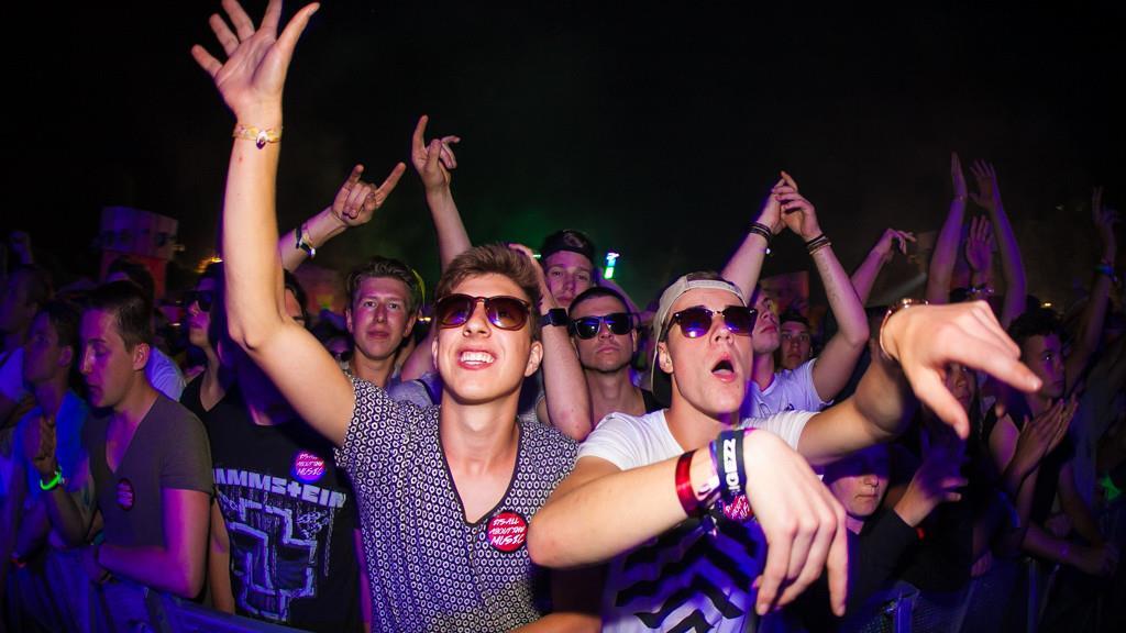 Electric Love Festival 2016: Tag 2, II