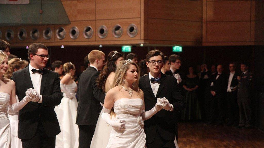 Rot-Kreuz-Ball2014 Teil I