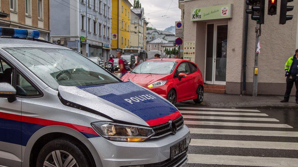 Lehen: Polizeiauto in Unfall verwickelt