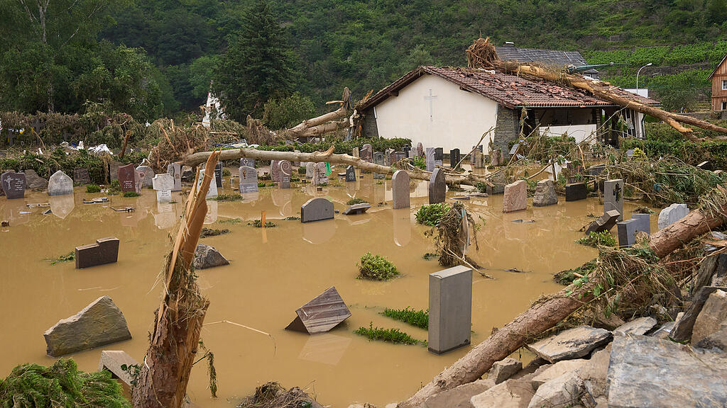 Hochwasser-Chaos in Teilen Deutschlands