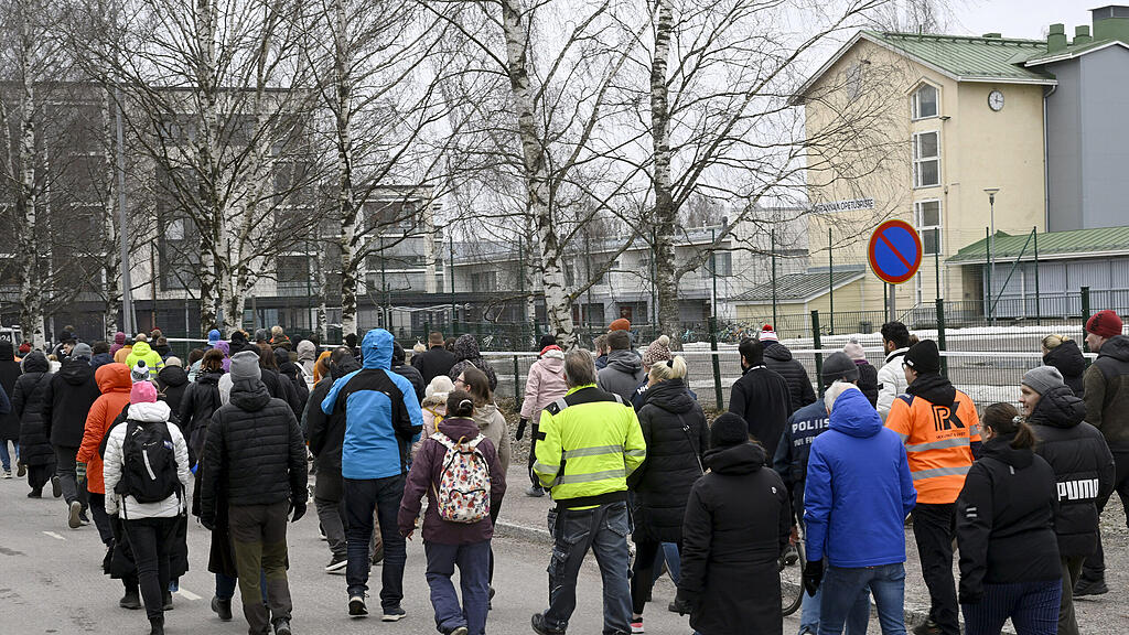 Schüsse Schule Finnland