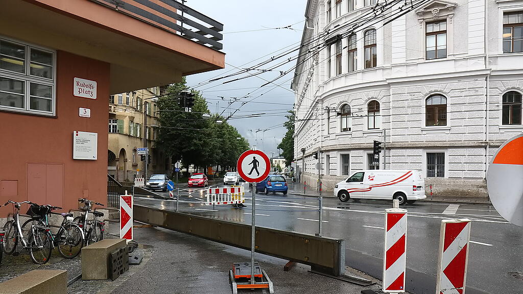 Baustelle Hellbrunner Straße sorgt für Stau-Chaos