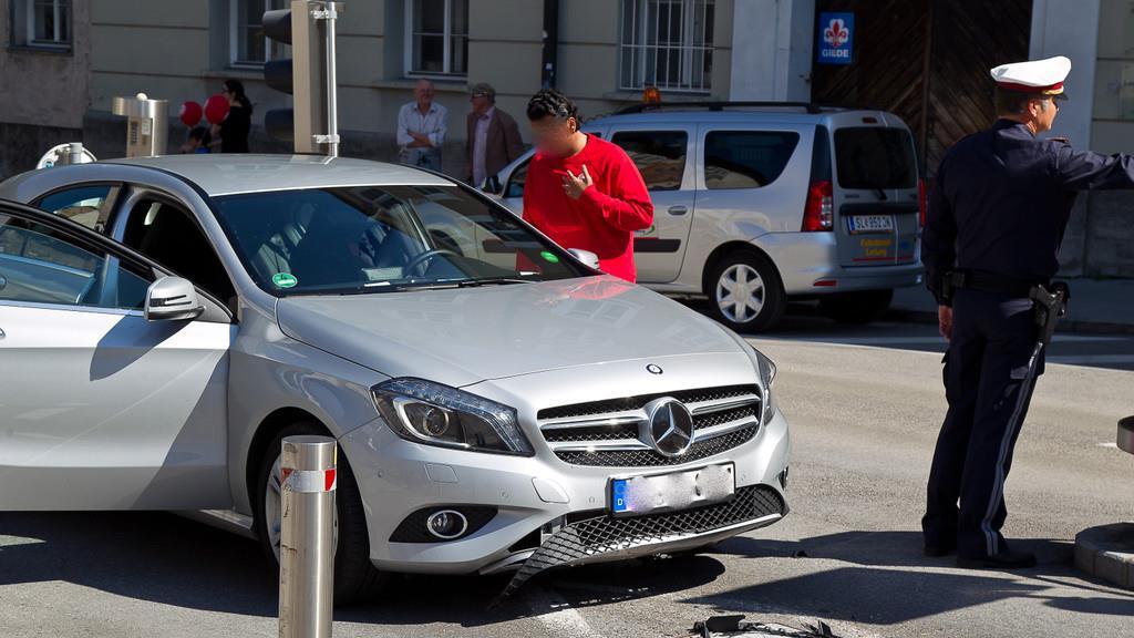 Poller-Unfall am Mozartplatz