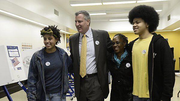 De Blasio geht mit seiner Familie wählen