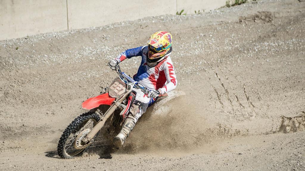 XBOWL MOTOCROSS RACE II