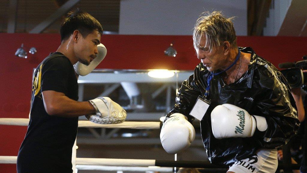 Mickey Rourke steigt mit 62 in den Boxring