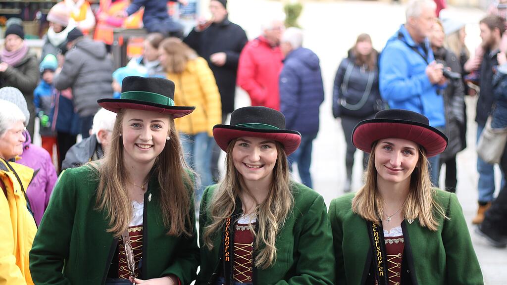 Gro\u00dfer Pongauer Perchtenlauf - Bischofshofen