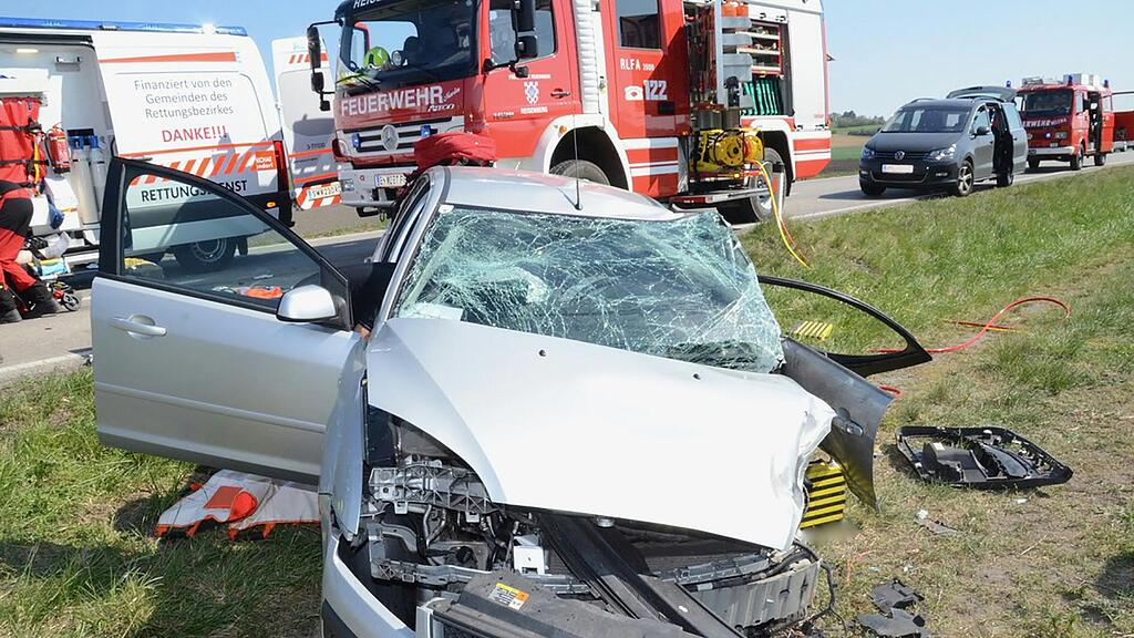 Zwei Tote nach Crash im Bezirk Baden