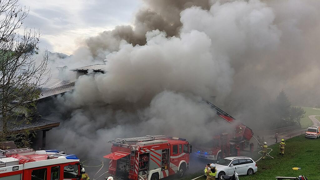 Abtenau Feuerwehr Brand Garage