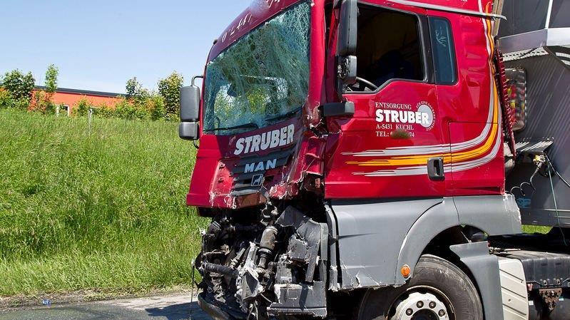 Lkw-Crash auf A1 II