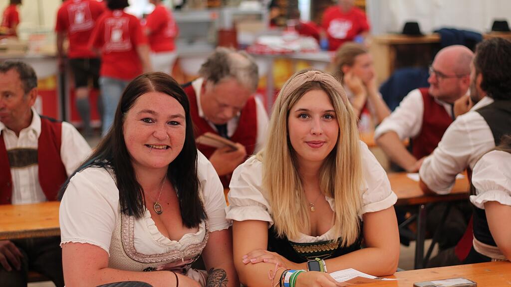 75 Jahre Trachtenverein  D\u00b4Puachstoana