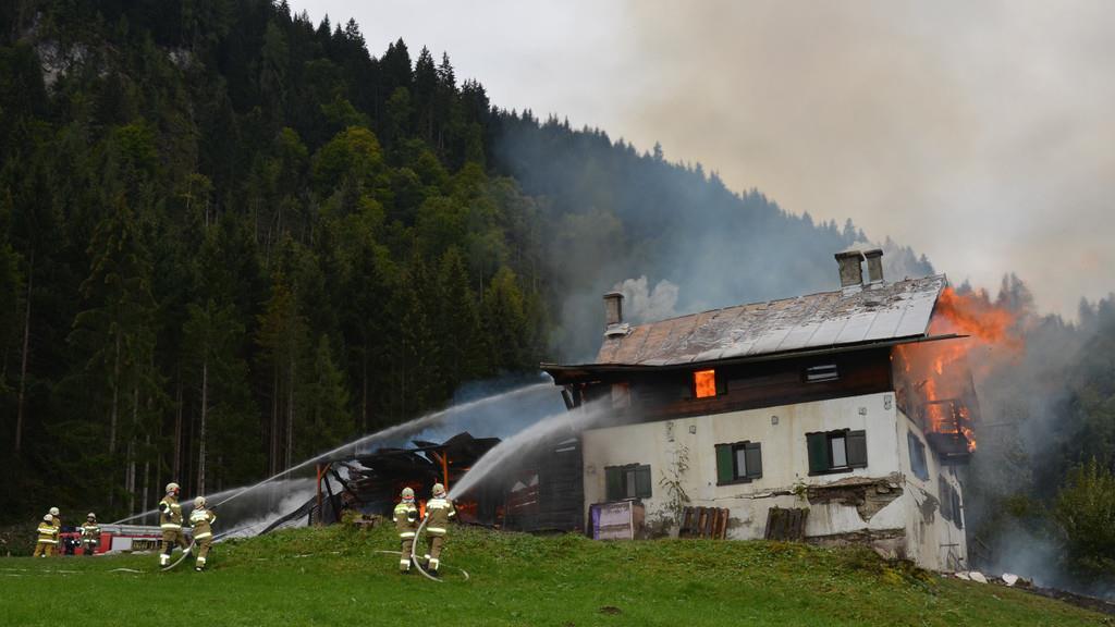 Bauernhof in St. Veit niedergebrannt