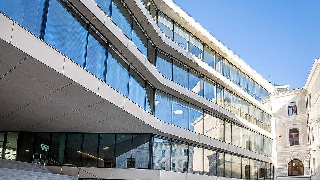 Das generalsanierte Salzburger Justizgebäude.