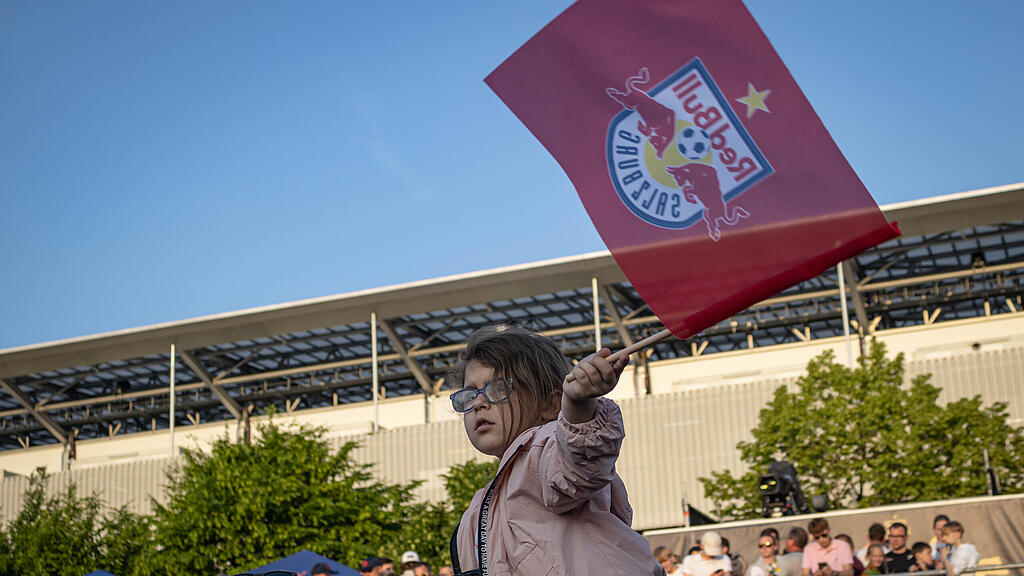 Die gro\u00dfe Meisterparty des FC RedBull Salzburg