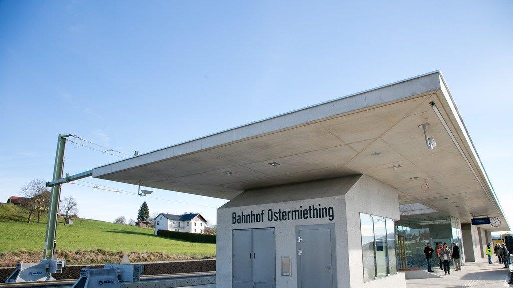 Salzburger Lokalbahn bis Ostermiething erweitert