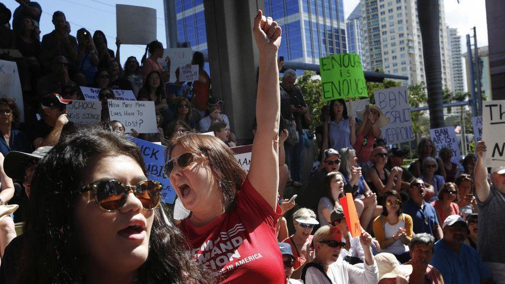 Proteste nach Schulmassaker in Florida