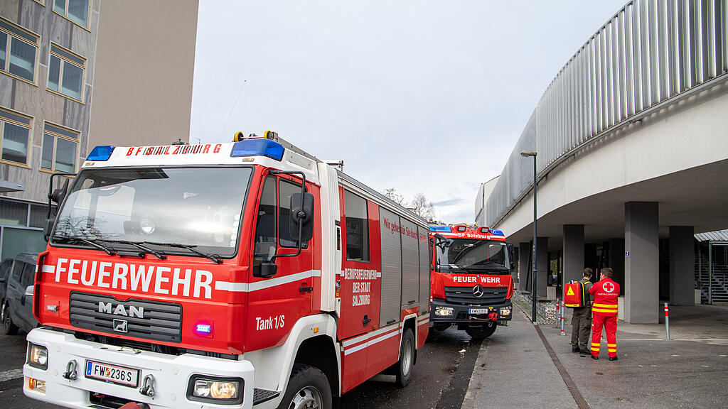 Handy-Akku explodiert in Salzburger Schule