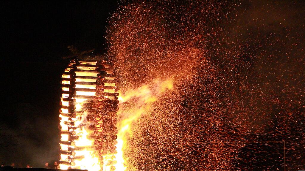 Osterfeuer Tamsweg und Thomatal