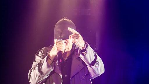 EAV, I