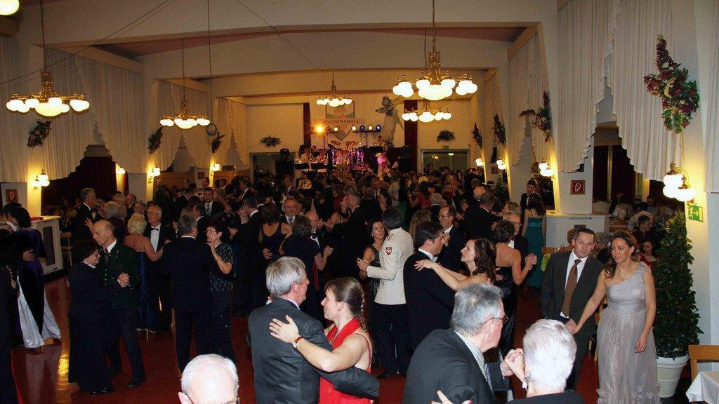 Salzburger Offiziersball
