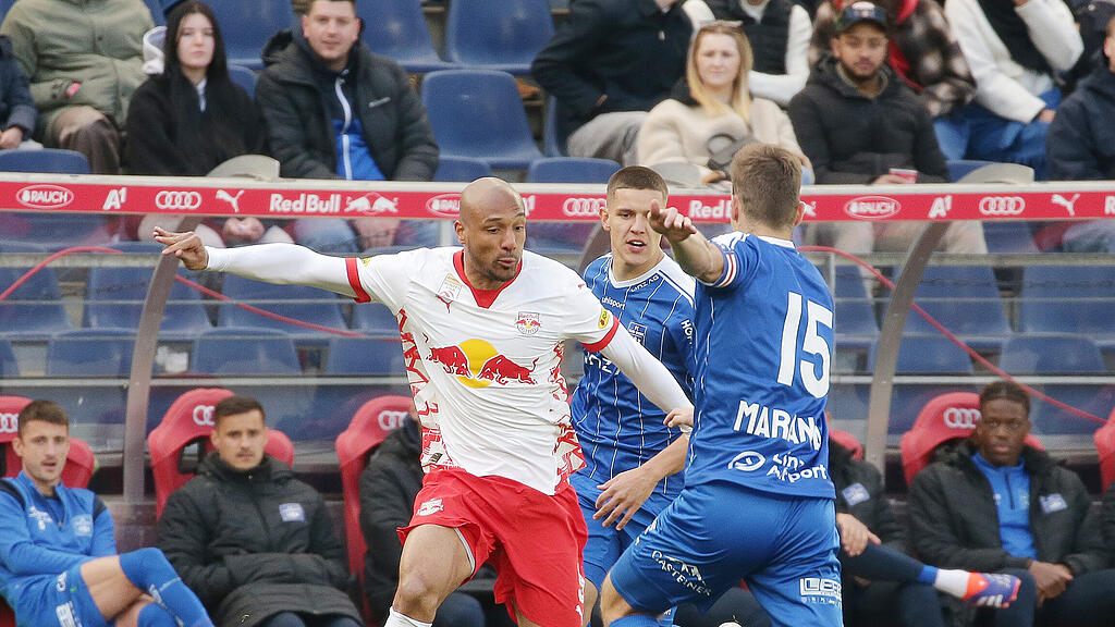 Red Bull Salzburg, Blau-Weiß Linz
