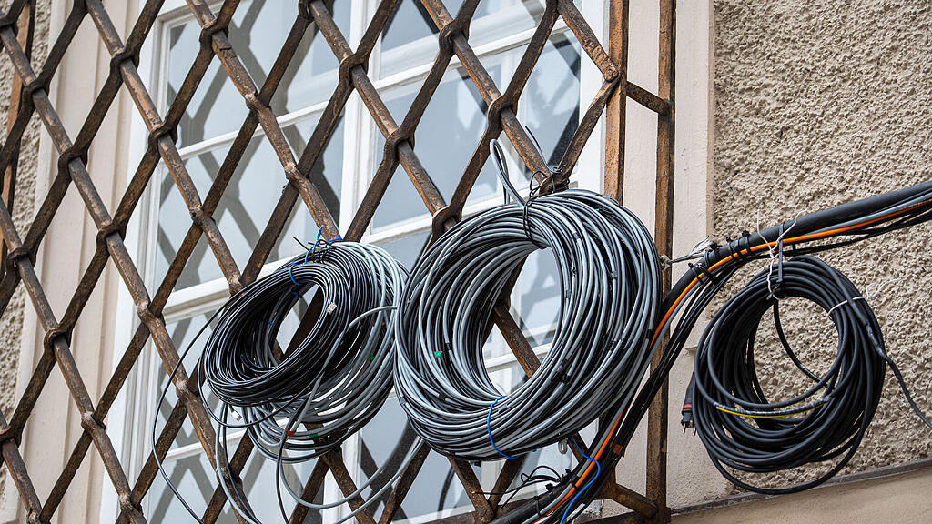 Aufbau Christkindlmarkt