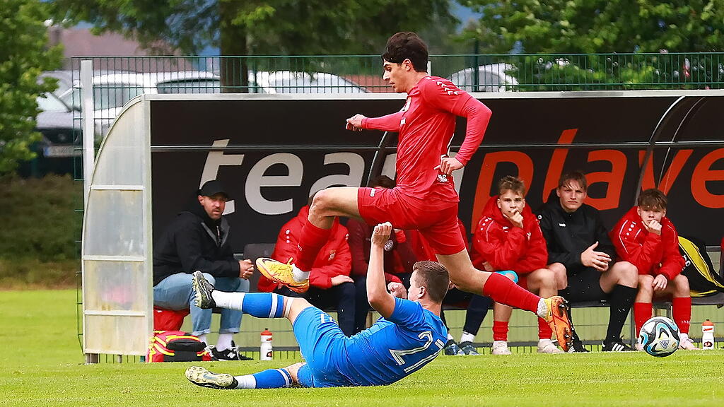 Seekirchen steigt in Westliga auf