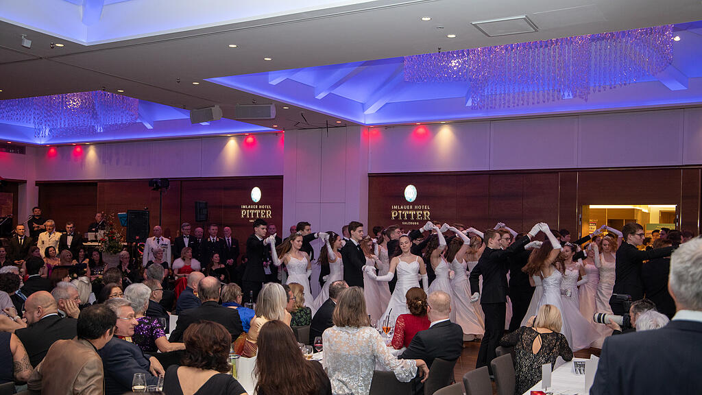 74. Polizeiball