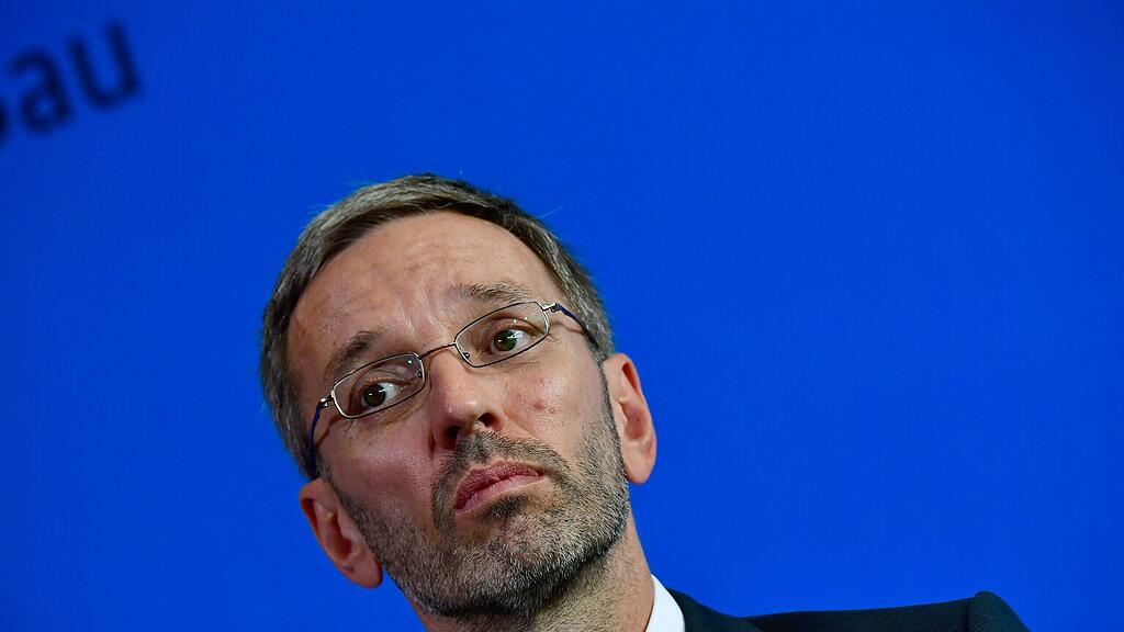 Innenminister Herbert Kickl bezieht zur kolportierten "Informationssperre" Stellung.
