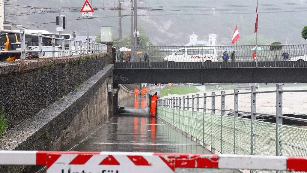 Hochwasser in der Stadt Salzburg II