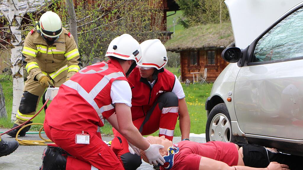 100 Jahr Jubil\u00e4um der Feuerwehr Wei\u00dfpriach