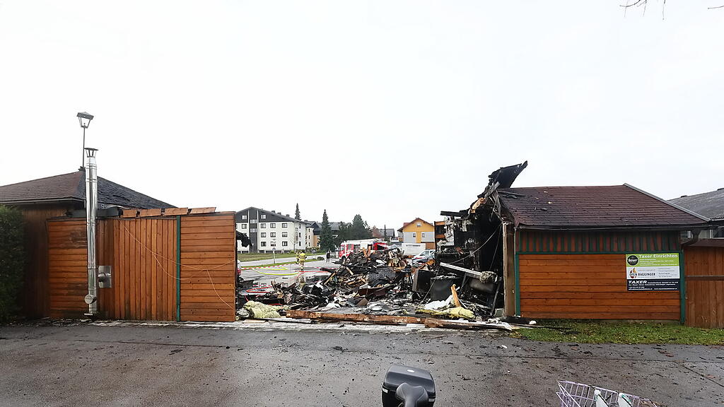 Brand Jausenhütte Wals