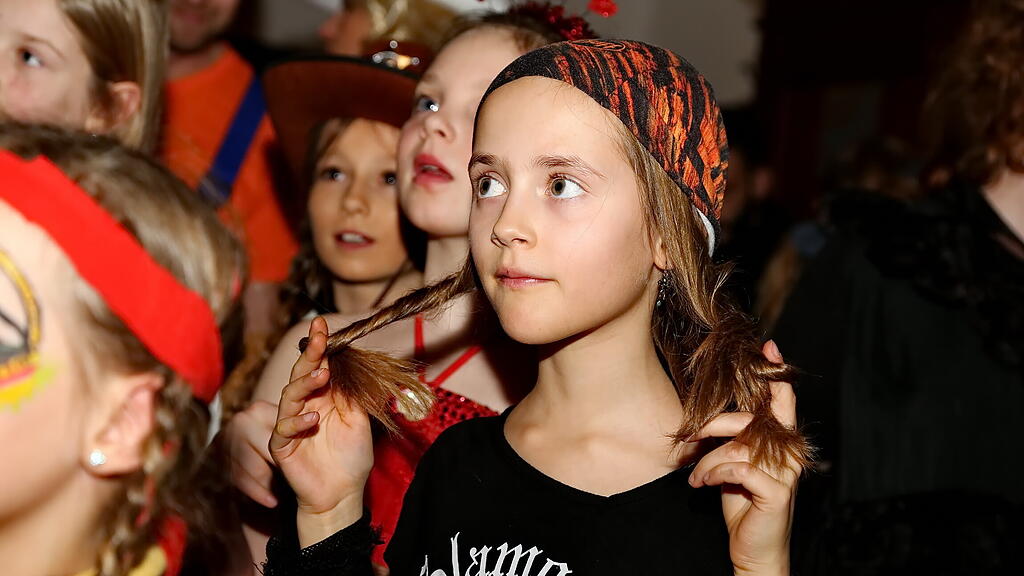 20250126_fmt_kinderfasching_m\u00fclln_KJ019.JPG